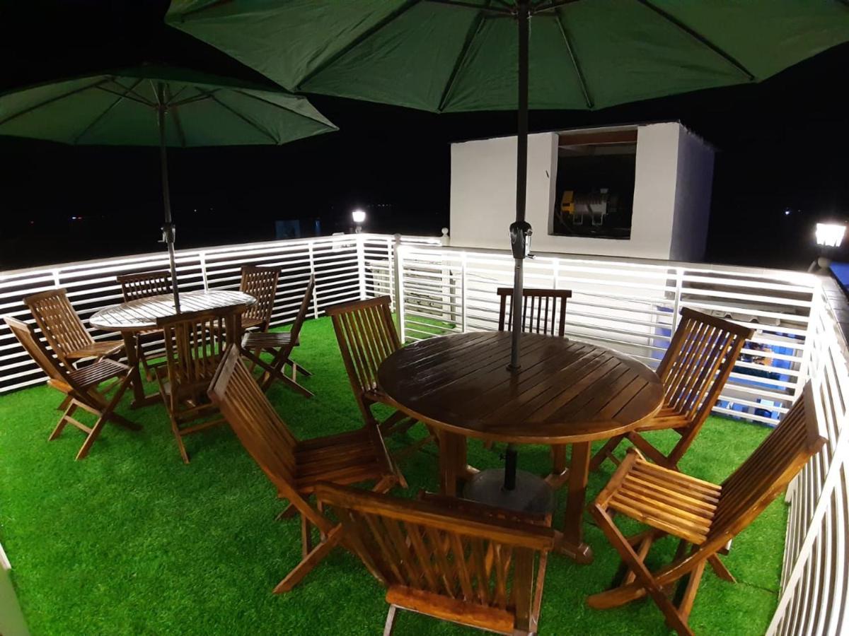 Hotel The Grand Piano - Best Business Hotel In Patan Exterior foto
